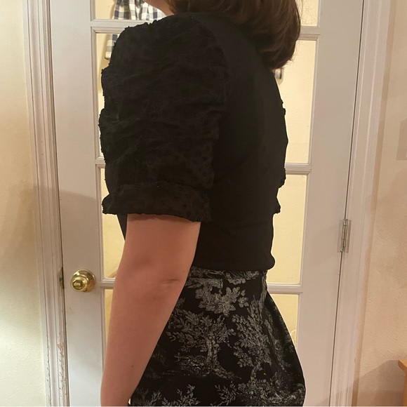 Blu Pepper Women’s Black Puff Sleeve Blouse Size Large - Picture 3 of 3